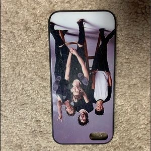 iPhone 5s 5SOS phone case